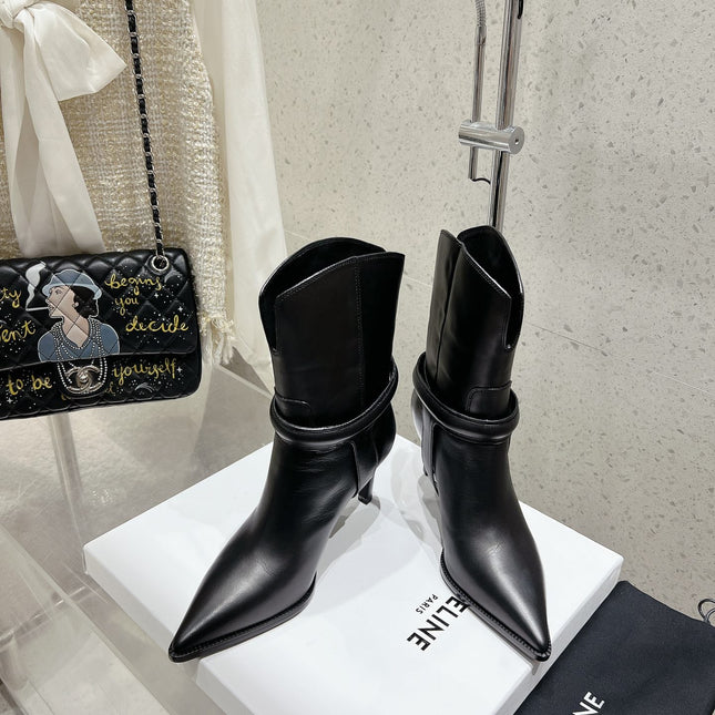 VERNEUIL ANKLE BOOT WITH TRIOMPHE IN BLACK CALFSKIN