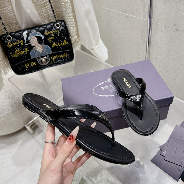 PRA PATENT LEATHER THONG SLIPPER BLACK