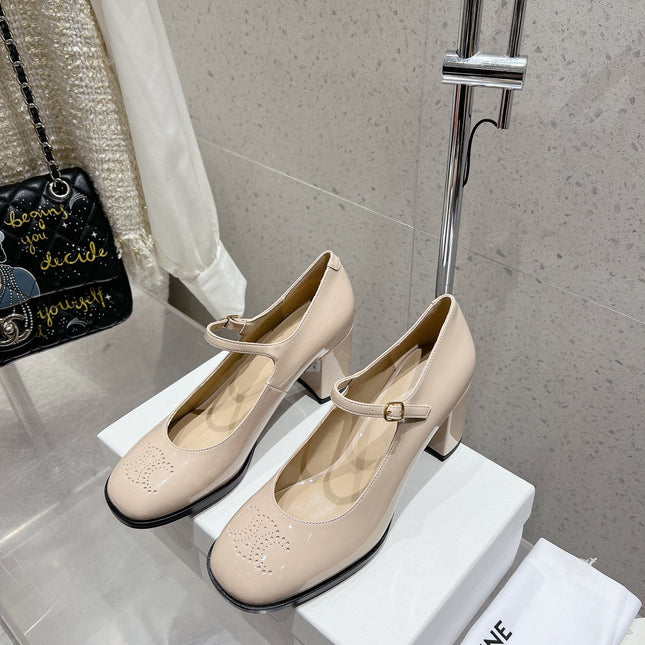 HIGH MARY JANE SHOES IN TAN BEIGE PATENT CALFSKIN