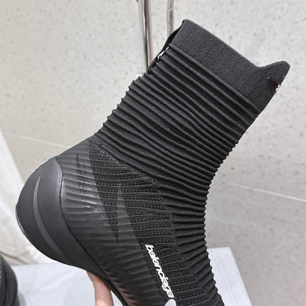 UNDER ARMOUR HYPER SNEAKER IN BLACK MIX WHITE KNITTED FABRIC