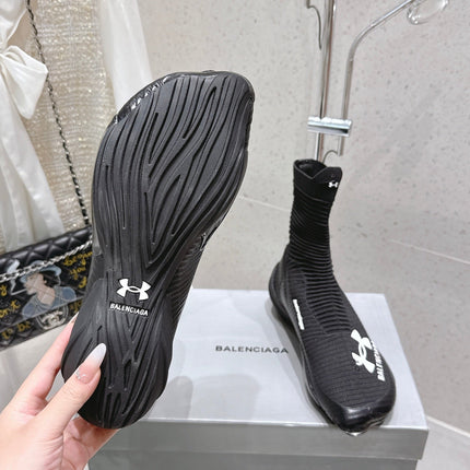 UNDER ARMOUR HYPER SNEAKER IN BLACK MIX WHITE KNITTED FABRIC