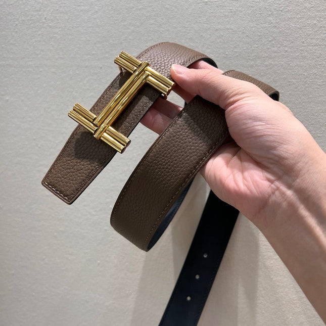 HM TRAVERSE BELT BUCKLE & REVERSIBLE COFFEE BROWN AND BLACK LEATHER STRAP 38 MM GOLD HARDWARE