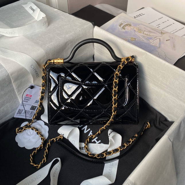 CHANEL 25S FLAP BAG 18 CM IN BLACK PATENT LAMBSKIN WITH TOP HANDLE