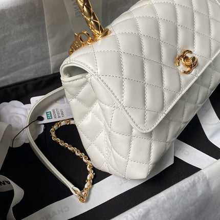 CHANEL 25S CLASSIC COCO HANDLE BAG 23 CM IN WHITE LAMBSKIN WITH GOLD HARDWARE