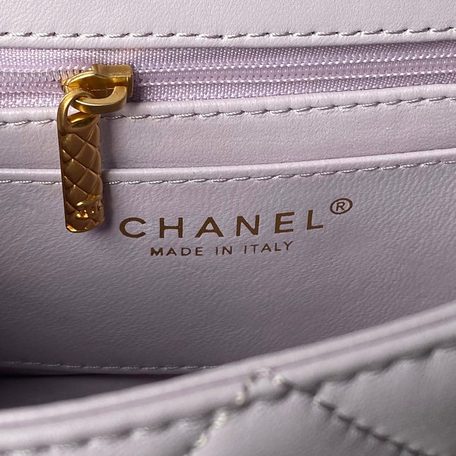 CHANEL 25S FLAP BAG 18 CM IN LIGHT PURPLE LAMBSKIN WITH TOP HANDLE
