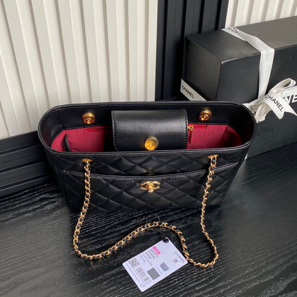 MAXI SHOULDER BAG CHAIN STRAP 28 IN BLACK CALFSKIN GOLD-TONE METALLIC