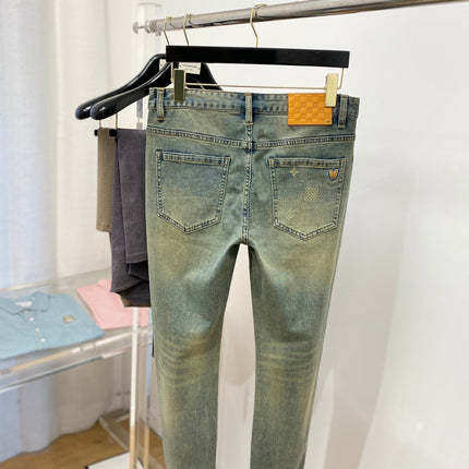LV STRAIGHT LEG JEANS 239597