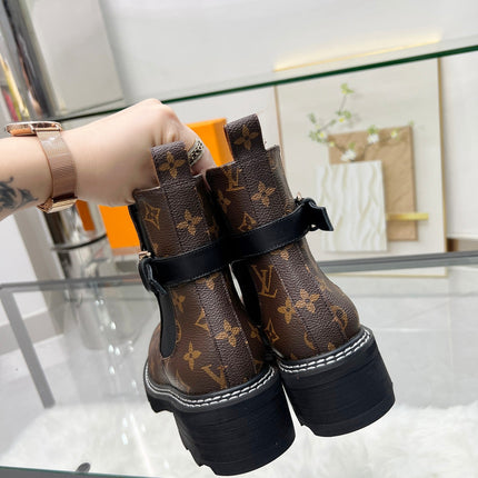 LV WOMEN'S SHORT BOOTS IN CHOCOLATE BROWN MONOGRAM CALFSKIN