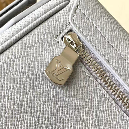 DISTRICT PM 26 IN DOVE GRAY CALFSKIN