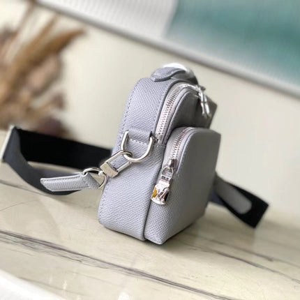  AVENUE MESSENGER 22 IN HARBOR GRAY CALFSKIN