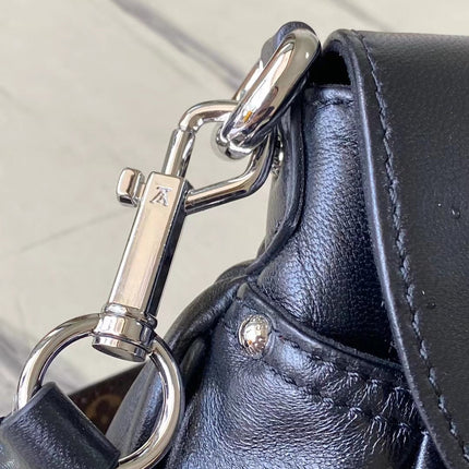 SUNSET VIBE 27 IN BLACK LAMBSKIN AND MONOGRAM CANVAS SILVER BUCKLE