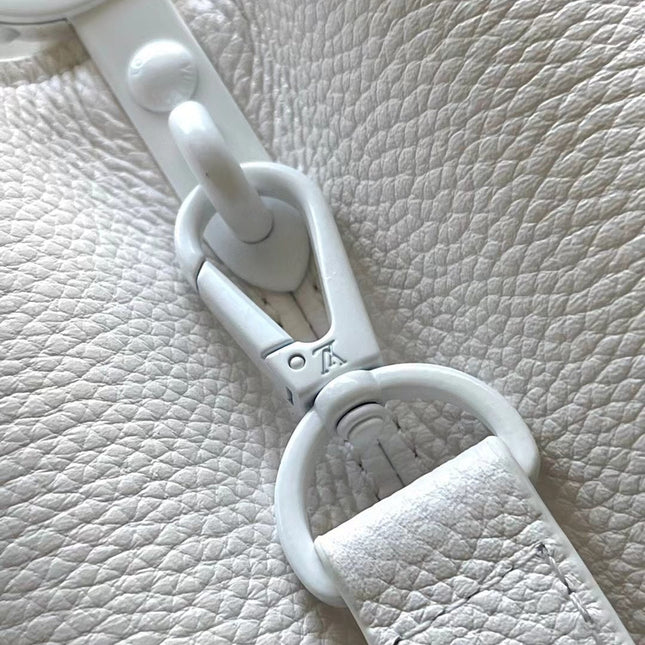 CAPUCINES EAST-WEST BB 27 IN WHITE TAURILLON