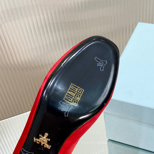 PRA NAPPA MARY JANE PUMPS CRIMSON SATIN