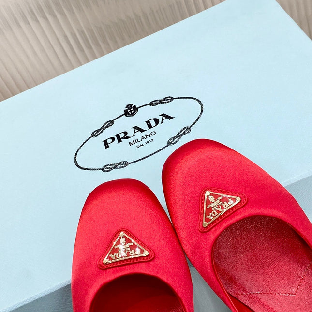 PRA NAPPA MARY JANE PUMPS CRIMSON SATIN
