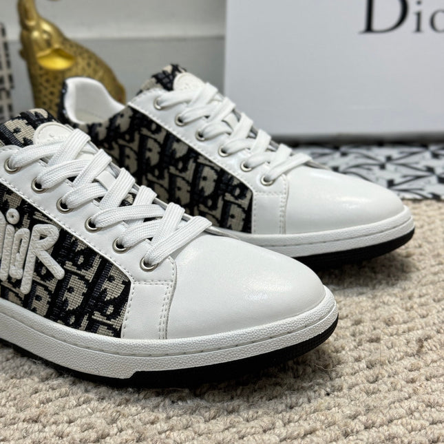 CD CASUAL SNEAKER WHITE AND BLACK CALFSKIN