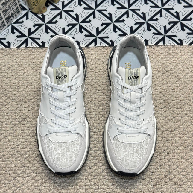 CD B25 SNEAKER WHITE AND BEIGE CALFSKIN