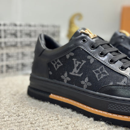 LV TRAINERS IN BLACK CALFSKIN AND JACQUARD