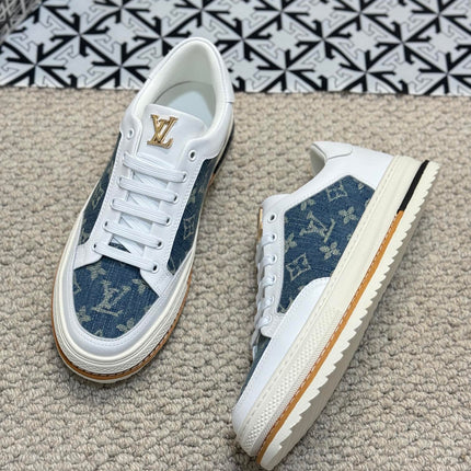 LV TRAINERS IN WHITE CALFSKIN AND BLUE DENIM JACQUARD