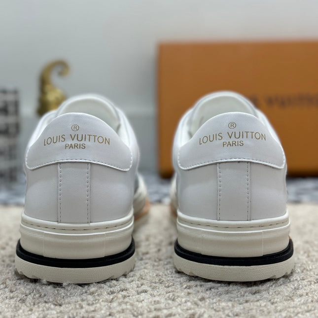 LV TRAINERS IN WHITE CALFSKIN AND SAPPHIRE BLUE JACQUARD
