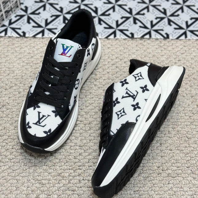 LV TRAINERS IN BLACK CALFSKIN AND WHITE JACQUARD