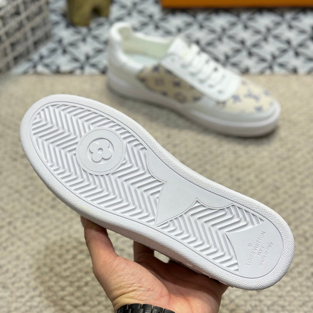 LV TRAINER SNEAKER WHITE CALFSKIN AND CAMEL BEIGE MONOGRAM CANVAS