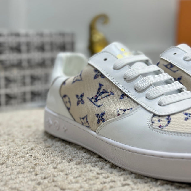 LV TRAINER SNEAKER WHITE CALFSKIN AND CAMEL BEIGE MONOGRAM CANVAS