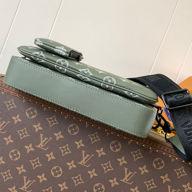 TRIO MESSENGER BAG 25 IN GREEN MONOGRAM SHADOW CALFSKIN