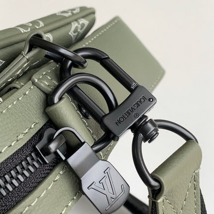 TRIO MESSENGER BAG 25 IN GREEN MONOGRAM SHADOW CALFSKIN