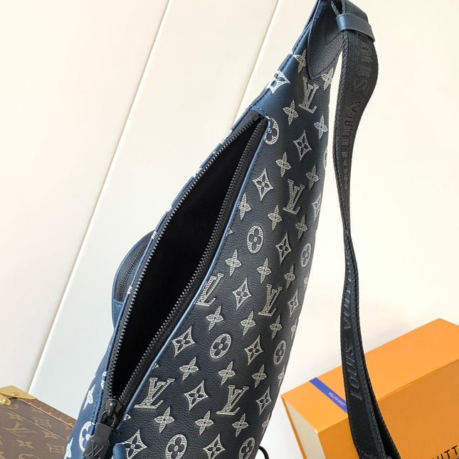 DUO CROSSBAG BAG 42 IN BLUE AND WHITE MONOGRAM SHADOW COWHIDE
