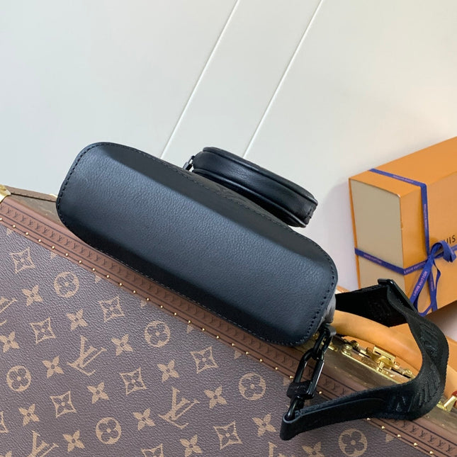 DUO CROSSBAG BAG 42 IN BLACK EMBOSSED CALFSKIN