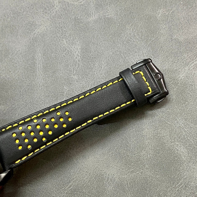 SPEEDMASTER DARK SIDE OF THE MOON BLACK CERAMIC ON RUBBER STRAP
