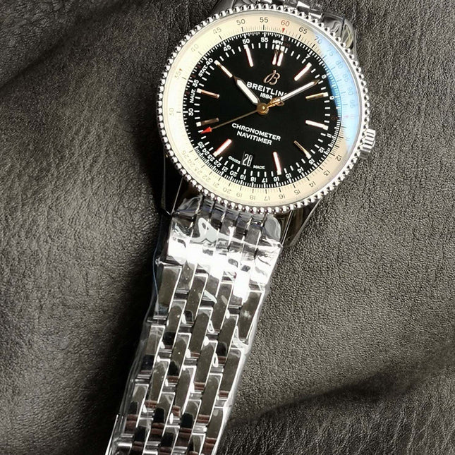 NAVITIMER AUTOMATIC 41 STEEL BEZEL BLACK AND WHITE DIAL