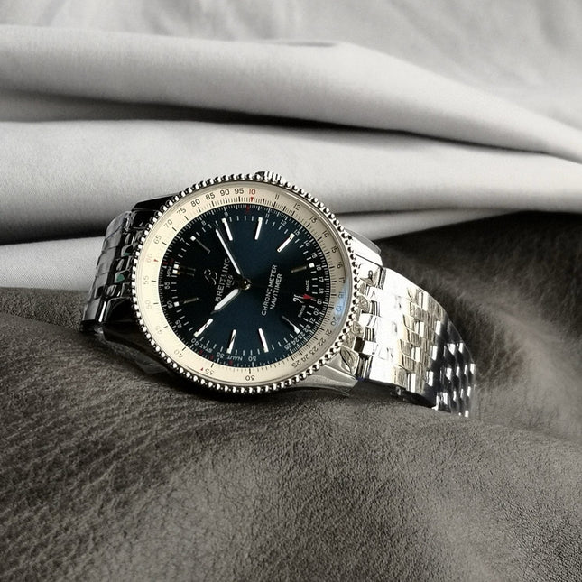 NAVITIMER AUTOMATIC 41 STEEL BEZEL MIDNIGHT BLUE AND WHITE DIAL