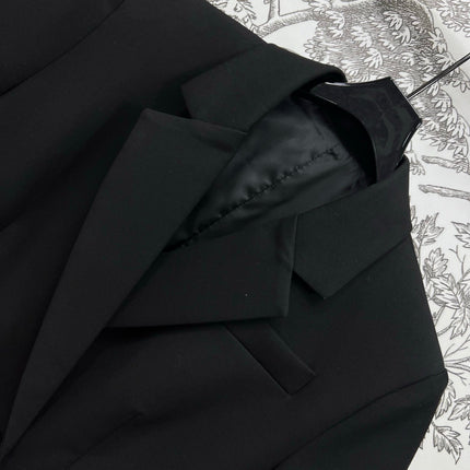 LV SHORT-SLEEVE BLAZER DRESS 274529