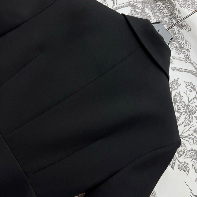 LV SHORT-SLEEVE BLAZER DRESS 274529