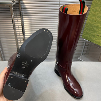 SLIM HORSEBIT KNEE BOOTS WITH WEB IN WINE RED GLOSSY CALFSKIN