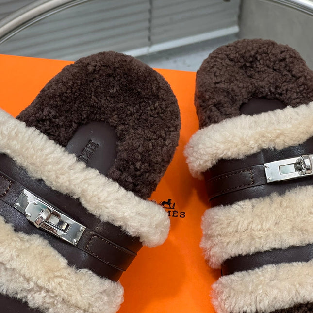 HM 25S SANDAL IN BEIGE WOOL AND DARK BROWN LAMBSKIN WITH SILVER HARDWARE