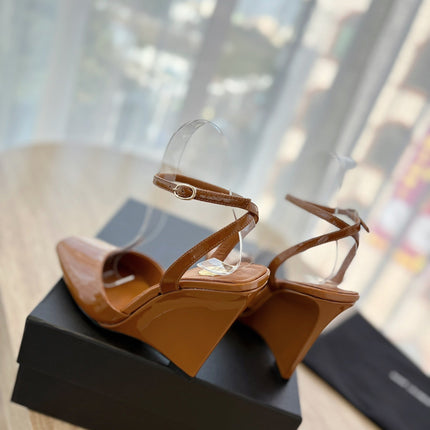 LA SCANDALE HIGH 10 CM WEDGE SANDALS IN BRONZE BROWN PATENT LEATHER
