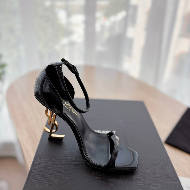 CLASSIC HIGH HEELS 10 CM IN BLACK PATENT CALFSKIN