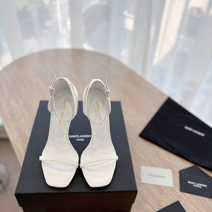CLASSIC HIGH HEELS 10 CM IN WHITE PATENT CALFSKIN