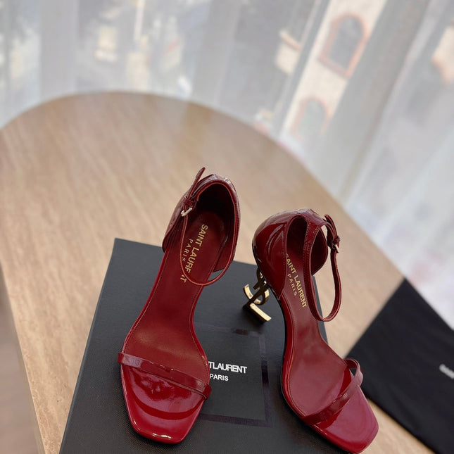 CLASSIC HIGH HEELS 10 CM IN CRIMSON RED PATENT CALFSKIN