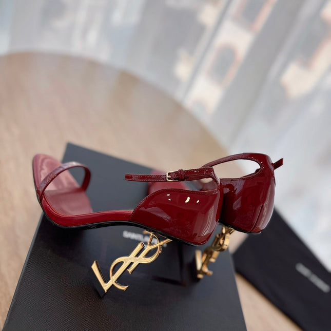 CLASSIC HIGH HEELS 10 CM IN CRIMSON RED PATENT CALFSKIN