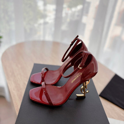 CLASSIC HIGH HEELS 10 CM IN CRIMSON RED PATENT CALFSKIN