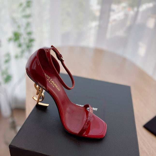 CLASSIC HIGH HEELS 10 CM IN CRIMSON RED PATENT CALFSKIN