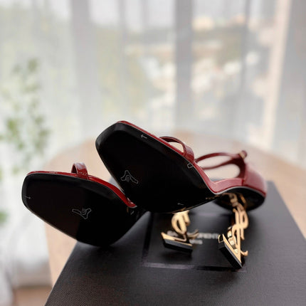 CLASSIC HIGH HEELS 10 CM IN CRIMSON RED PATENT CALFSKIN