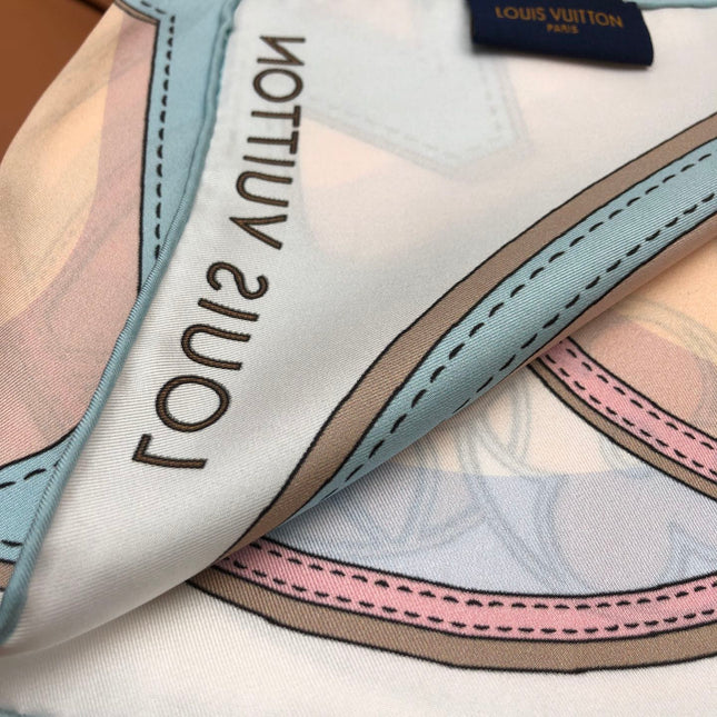 LV SCARF 90 CM IN SILK 704578