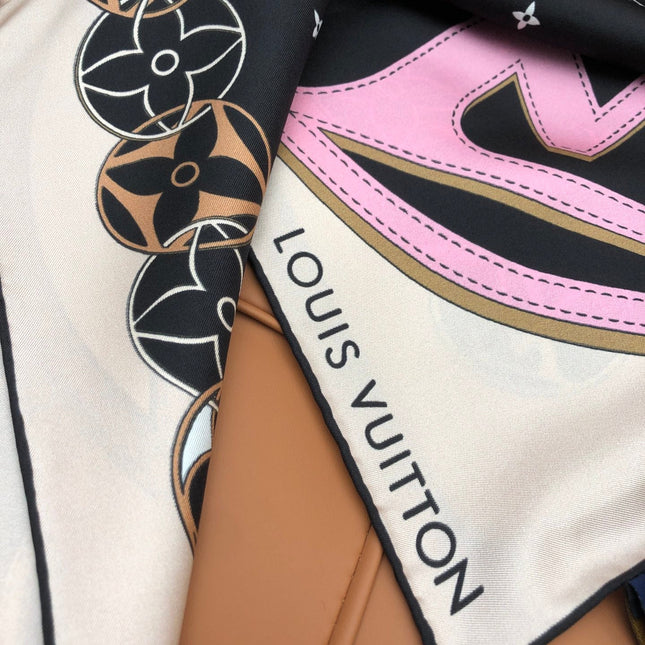 LV SCARF 90 CM IN SILK 704579