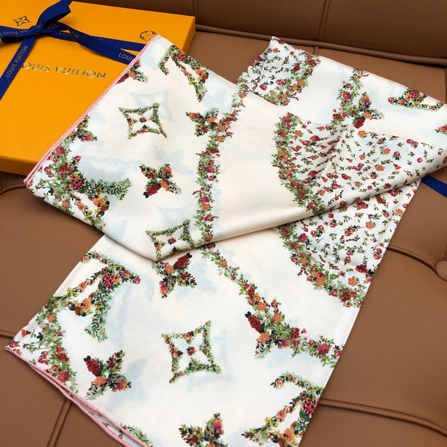 LV SCARF 90 CM IN SILK 704581