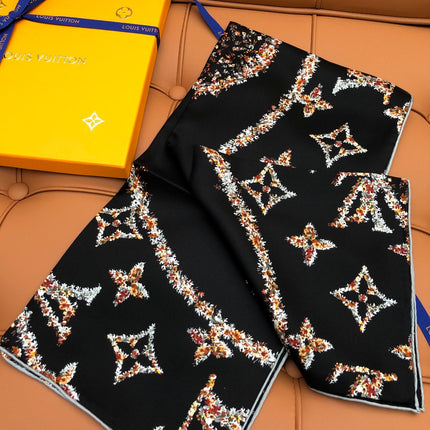 LV SCARF 90 CM IN SILK 704582