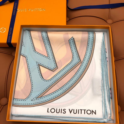 LV SCARF 90 CM IN SILK 704578